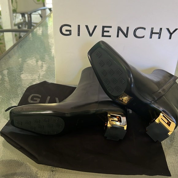 Givenchy G Cube Ankle Boots - Picture 11 of 14